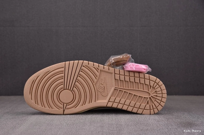 Kicked Out Shoe Store SP 1 Scott OG DM7866-106 AJ Low x Travis 0812